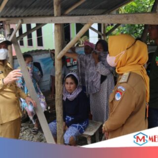 Gerak Cepat Bupati Kunjungi Warga Motongkad Terdampak Banjir