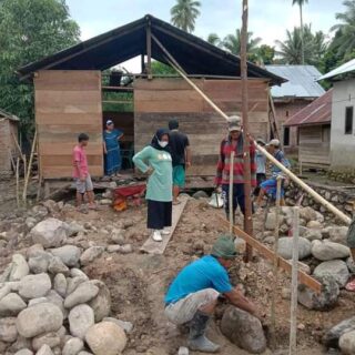 Pemerintah Bantu Bangun Rumah Warga Terdampak Banjir Motongkad Utara