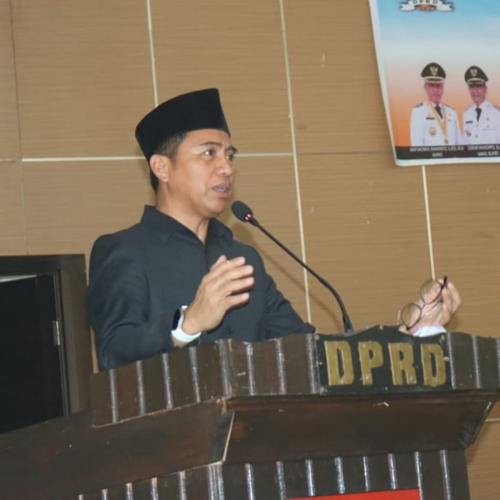 Banyak Jalan Menuju Roma, Bupati Mudahkan Langkah Tenaga Honorer Masuk PPPK