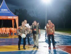 Didampingi Bupati, Ketua DPRD dan Ketua KONI, Kapolres Boltim Buka Open Turnamen Basket Ball 2026